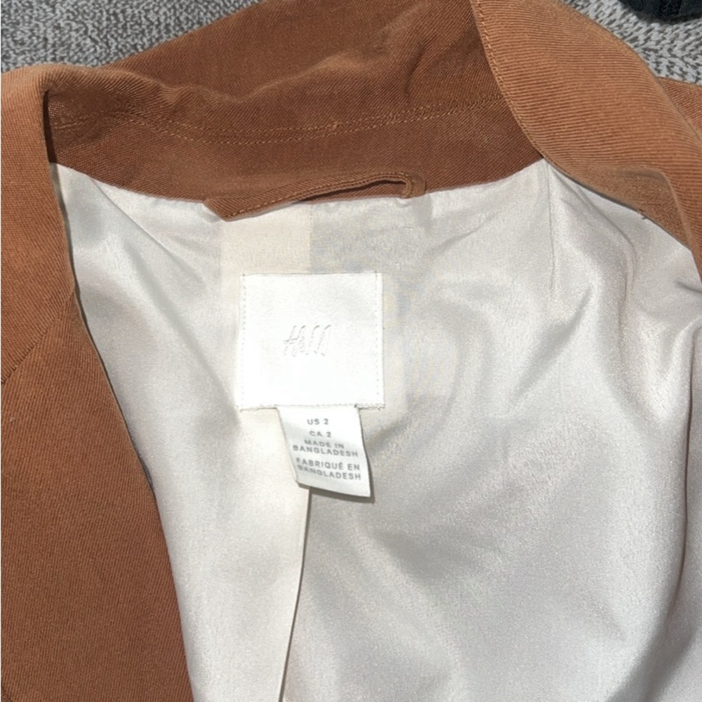 H&M Rusty Brown Blazer - Picture 3 of 3